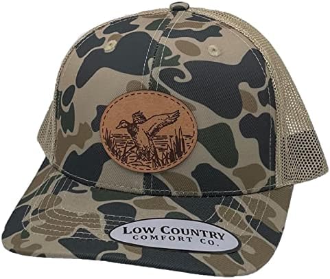Low Country Comfort Co. Официалната кожена шапка с нашивкой на утиную кацане - Удобна бейзболна шапка за шофьор на камион възстановяване на предишното положение!